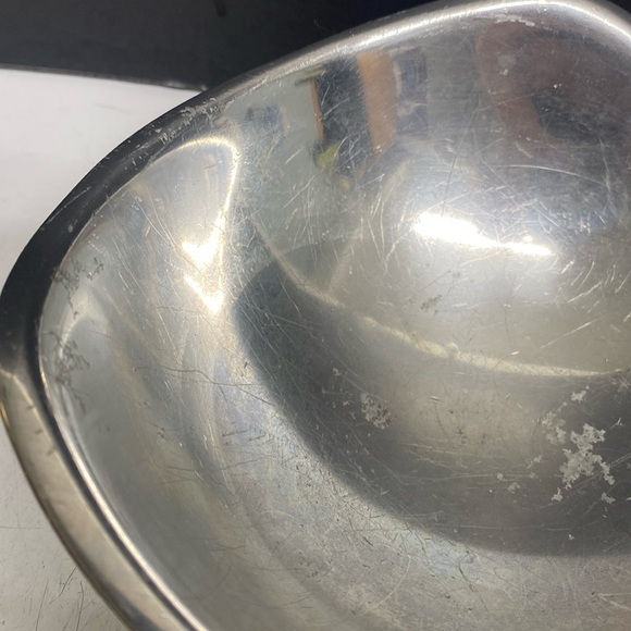 Nambé 526 Handmade Serving Bowl Tri Corner Dish Made of Aluminum Alloy Metal - Picture 6 of 11